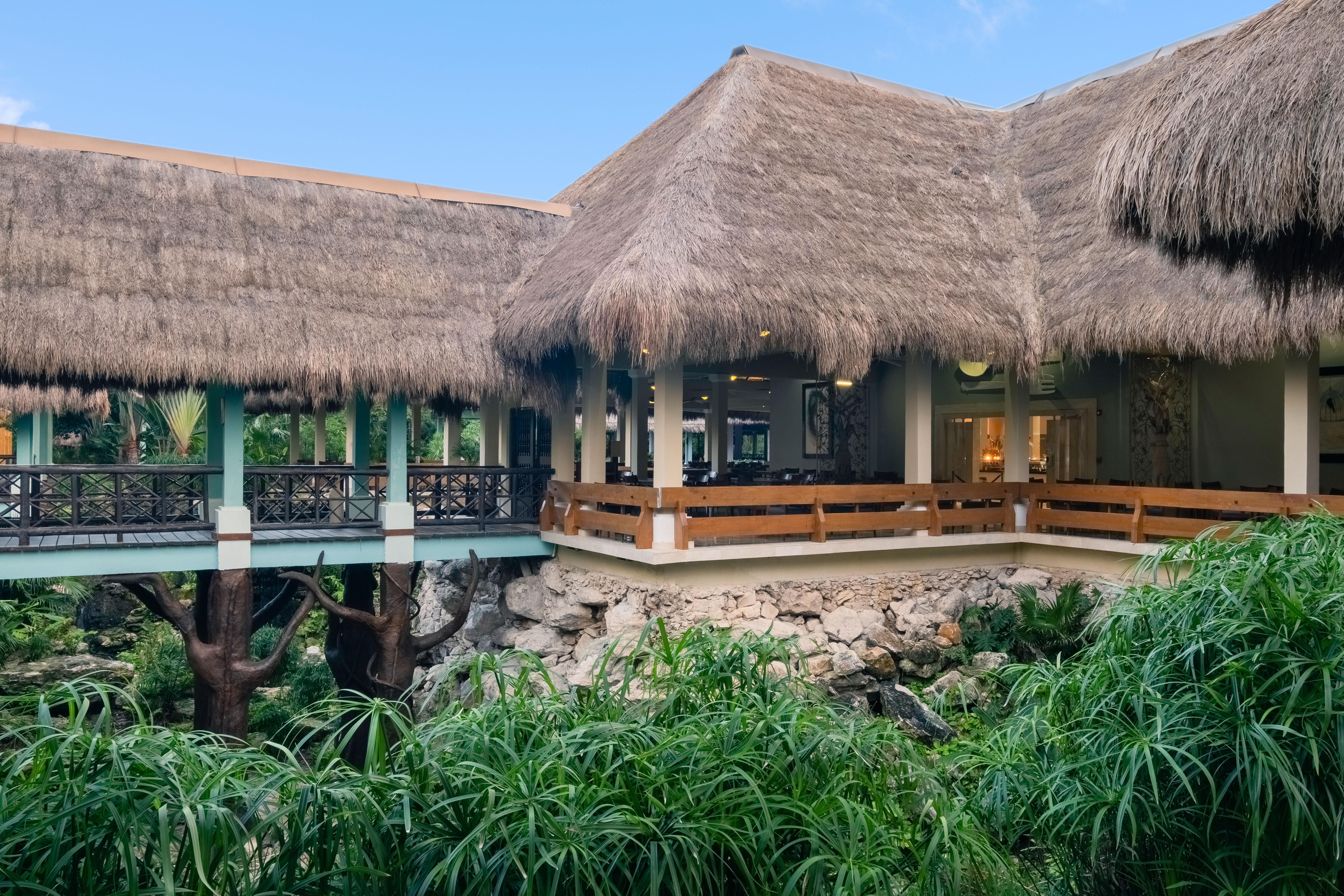 Iberostar Waves Quetzal Hotel Плая дел Кармен Екстериор снимка