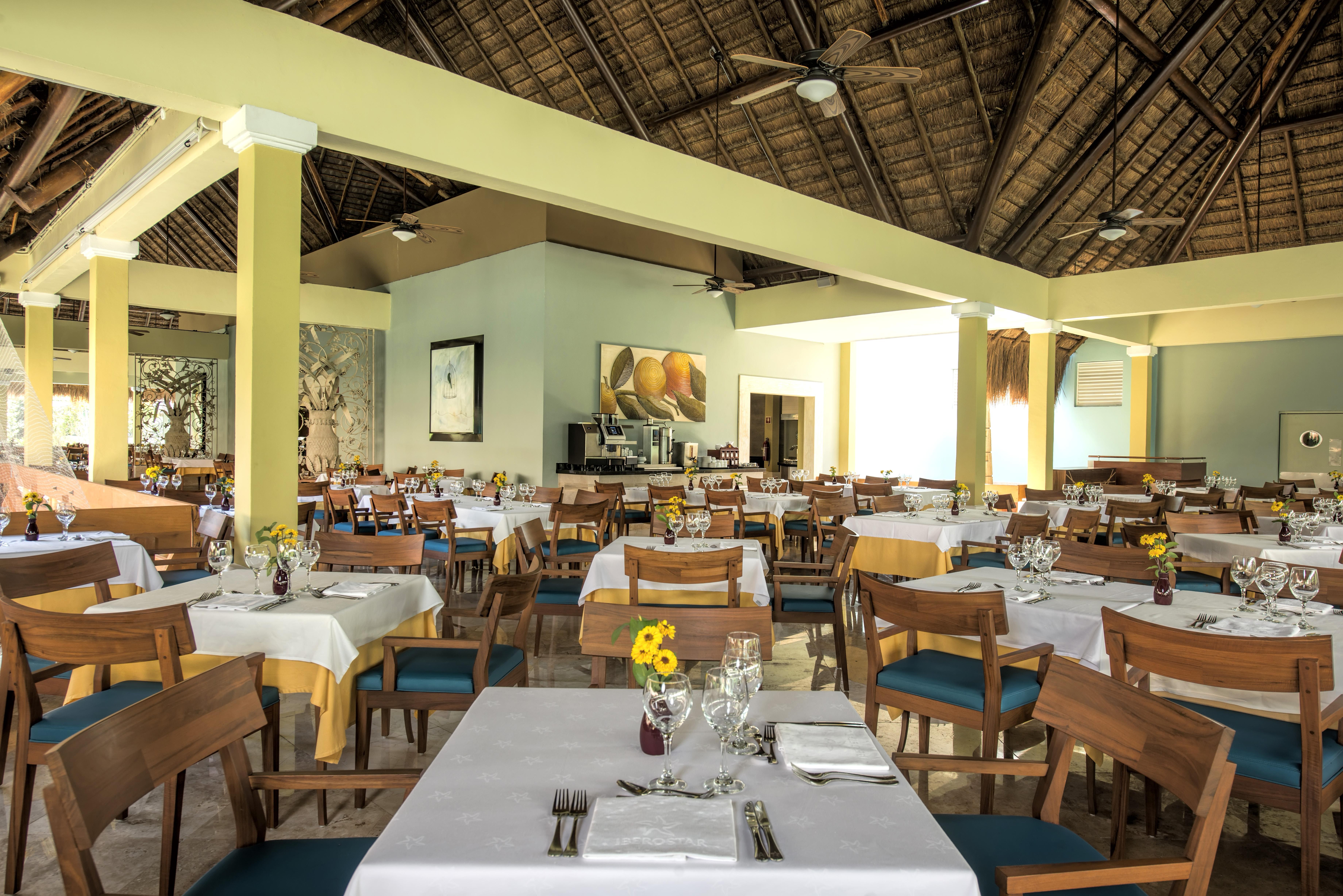 Iberostar Waves Quetzal Hotel Плая дел Кармен Екстериор снимка