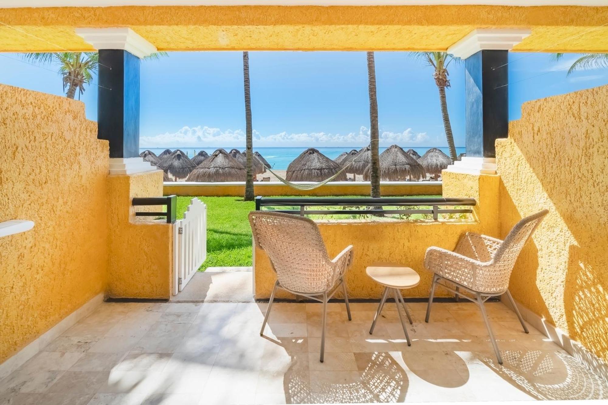 Iberostar Waves Quetzal Hotel Плая дел Кармен Екстериор снимка
