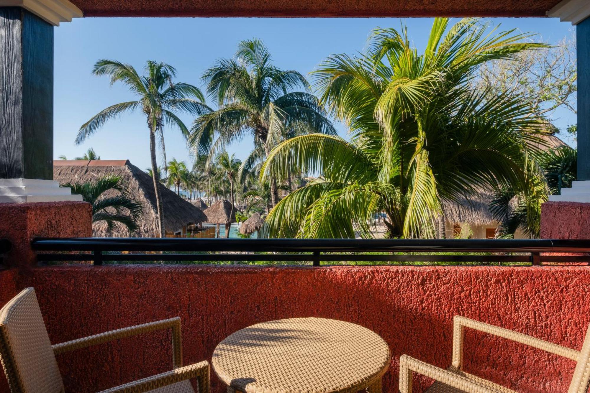 Iberostar Waves Quetzal Hotel Плая дел Кармен Екстериор снимка