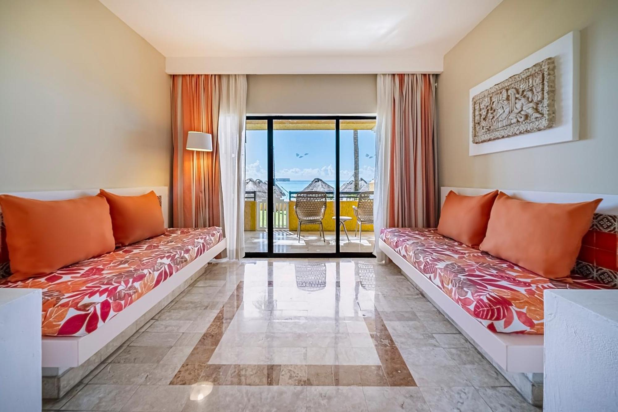 Iberostar Waves Quetzal Hotel Плая дел Кармен Екстериор снимка